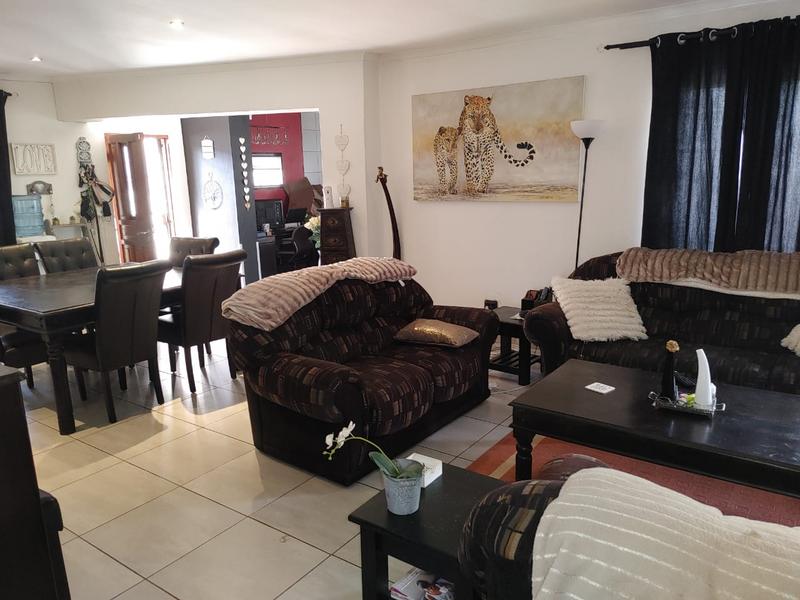 5 Bedroom Property for Sale in Kempton Park Gauteng