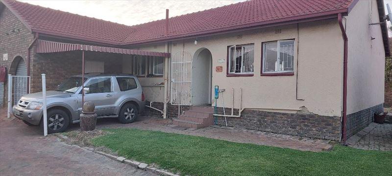 3 Bedroom Property for Sale in Kempton Park Gauteng