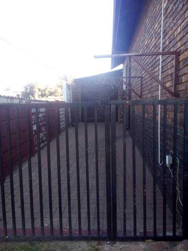 4 Bedroom Property for Sale in Norkem Park Gauteng