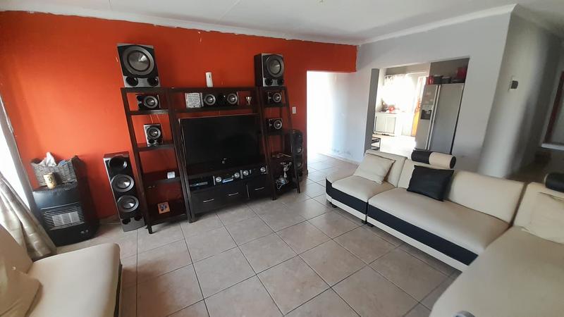 3 Bedroom Property for Sale in Norkem Park Gauteng