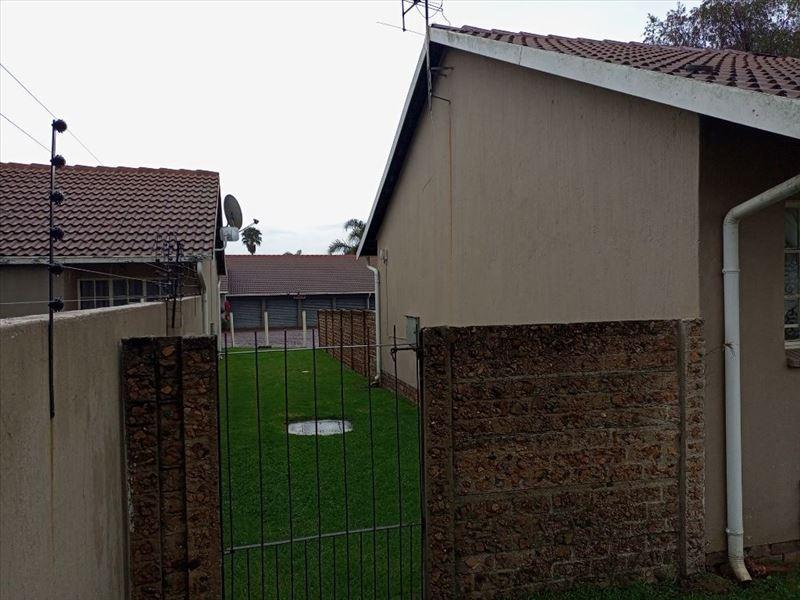 3 Bedroom Property for Sale in Norkem Park Gauteng