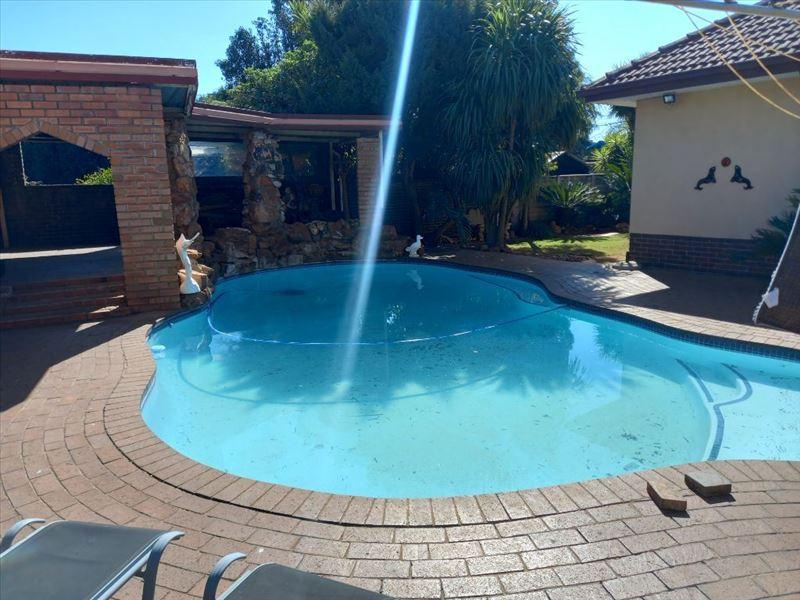 4 Bedroom Property for Sale in Norkem Park Gauteng