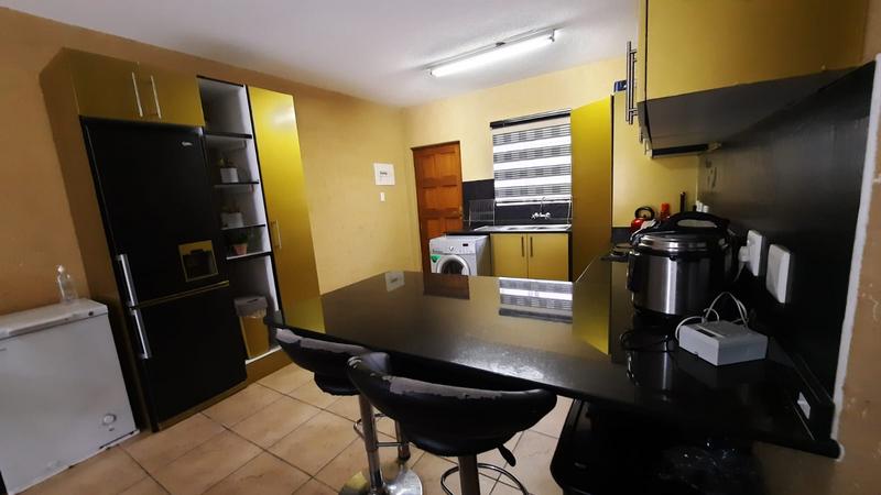 2 Bedroom Property for Sale in Pomona Gauteng