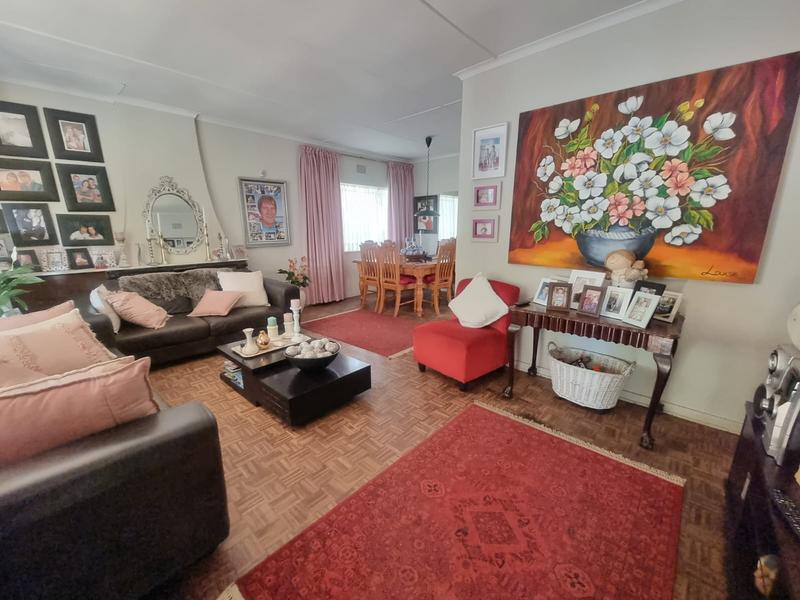 3 Bedroom Property for Sale in Rhodesfield Gauteng