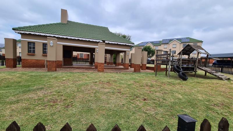 3 Bedroom Property for Sale in Terenure Gauteng