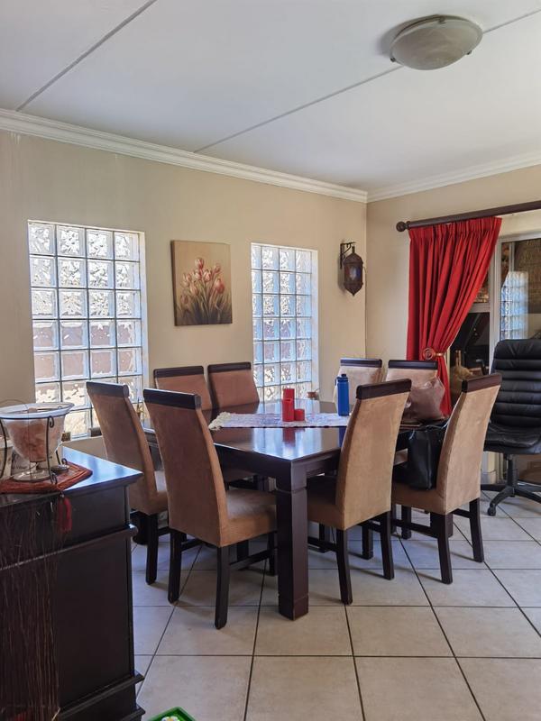 3 Bedroom Property for Sale in Van Riebeeck Park Gauteng