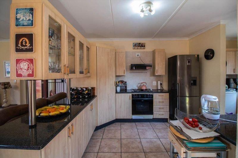 3 Bedroom Property for Sale in Van Riebeeck Park Gauteng