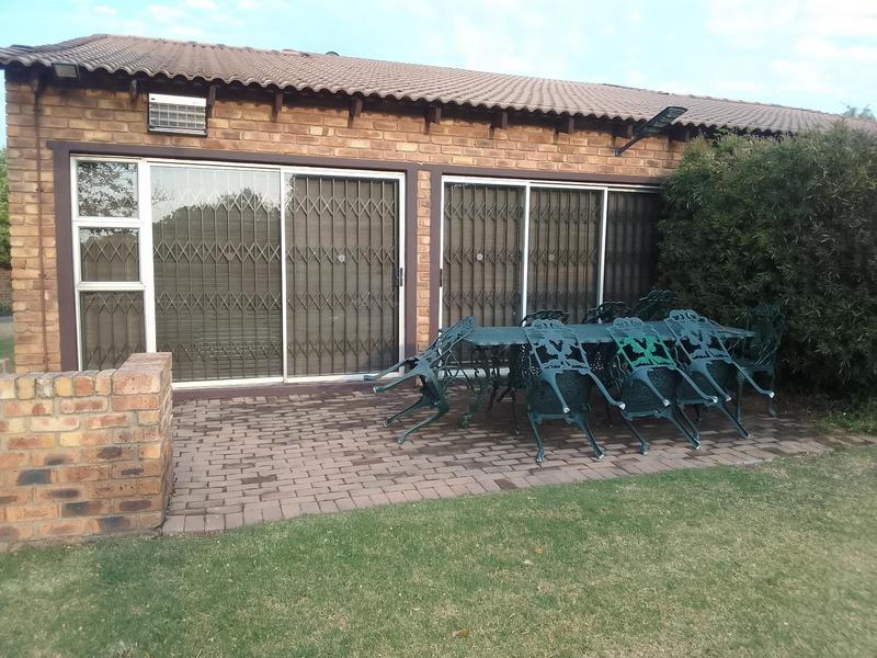 3 Bedroom Property for Sale in Vaal Marina Gauteng