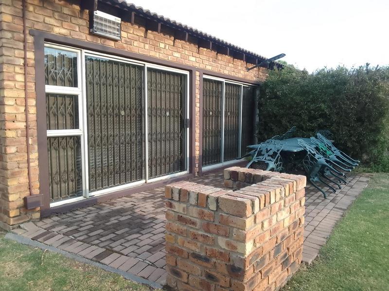 3 Bedroom Property for Sale in Vaal Marina Gauteng