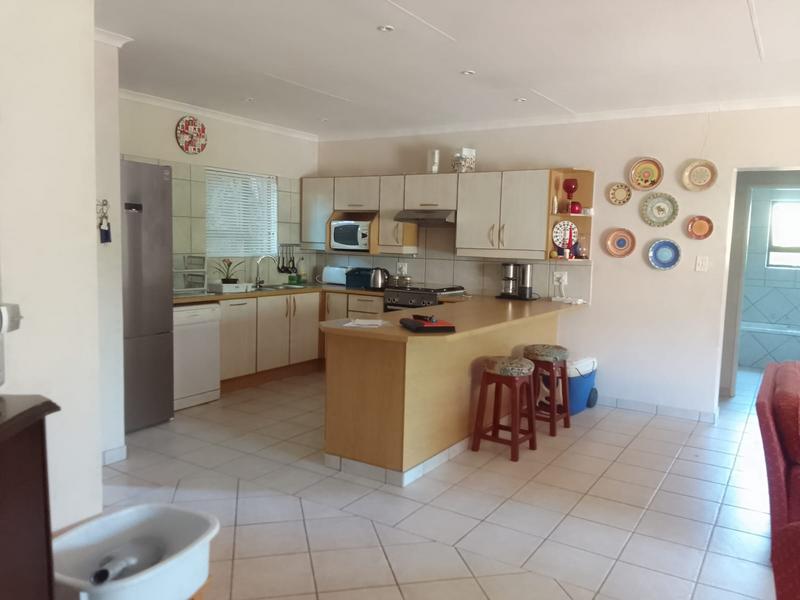 4 Bedroom Property for Sale in Vaal Marina Gauteng