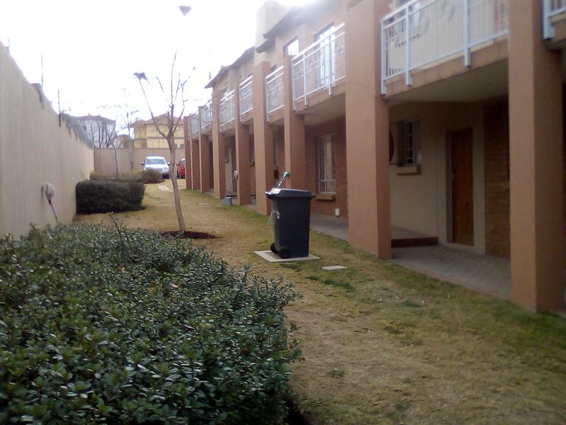 2 Bedroom Property for Sale in Randburg Central Gauteng