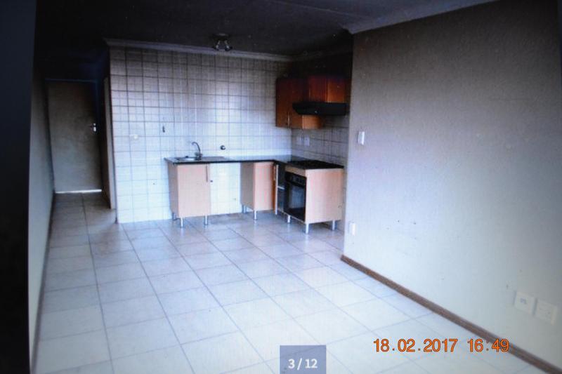 2 Bedroom Property for Sale in Randburg Central Gauteng