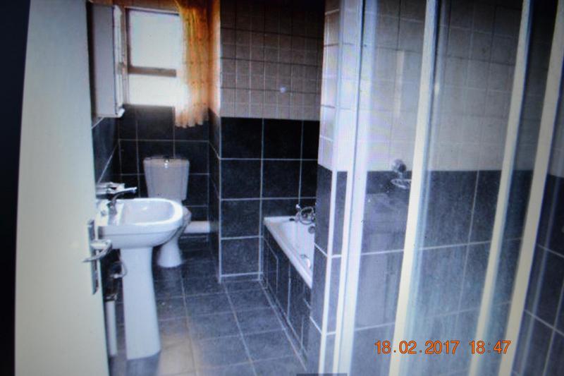 2 Bedroom Property for Sale in Randburg Central Gauteng