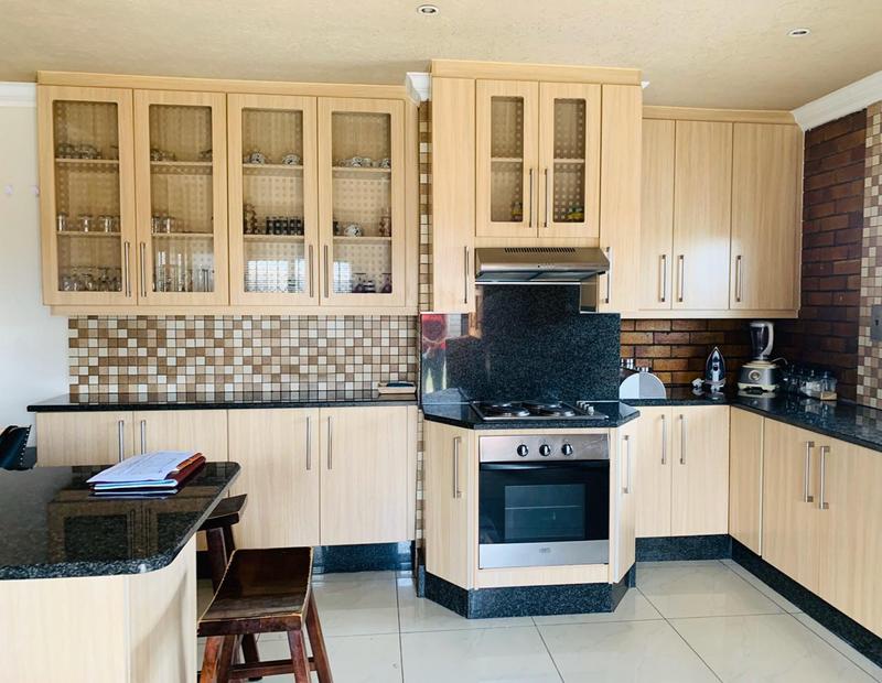 3 Bedroom Property for Sale in Rhodesfield Gauteng