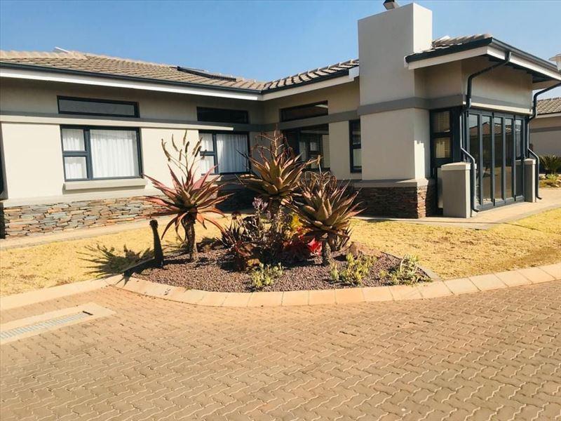 3 Bedroom Property for Sale in Zesfontein Gauteng