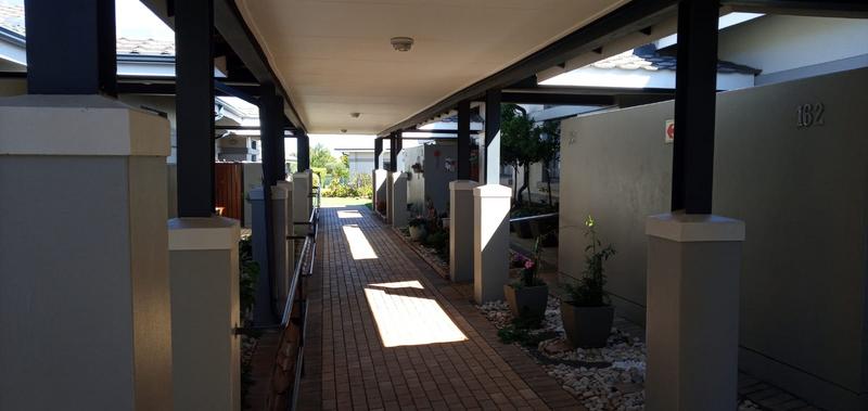 1 Bedroom Property for Sale in Zesfontein Gauteng