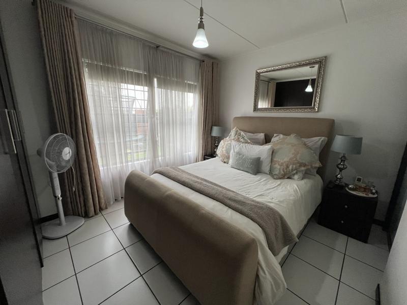 3 Bedroom Property for Sale in Greenstone Hill Gauteng