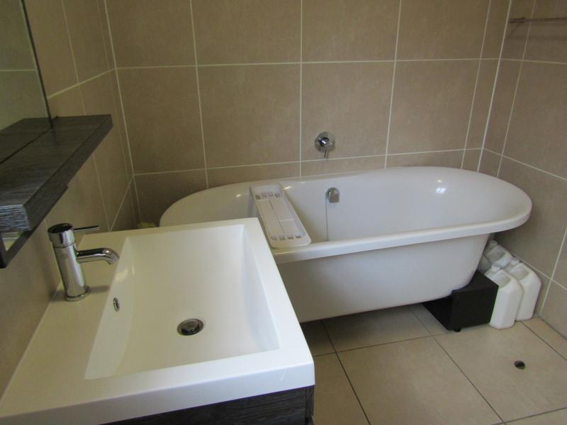 3 Bedroom Property for Sale in Greenstone Hill Gauteng