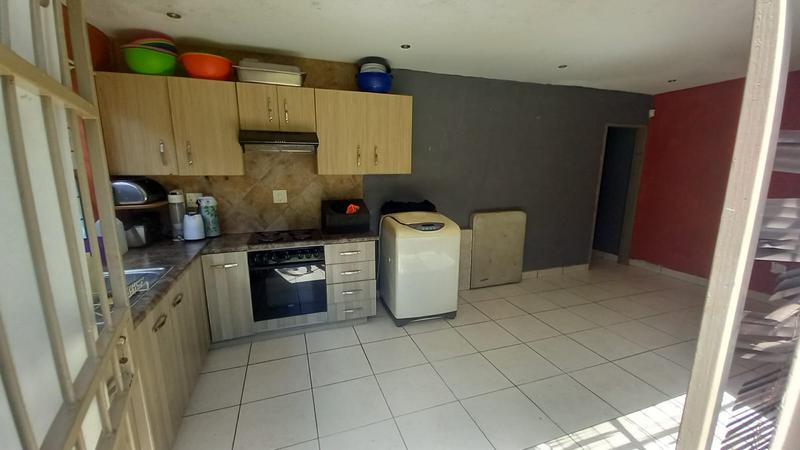 4 Bedroom Property for Sale in Hillshaven Gauteng