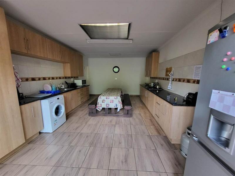 To Let 4 Bedroom Property for Rent in Onderstepoort Gauteng