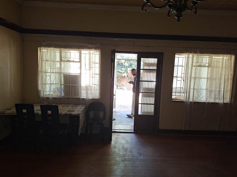 To Let 1 Bedroom Property for Rent in Sunnyside Gauteng