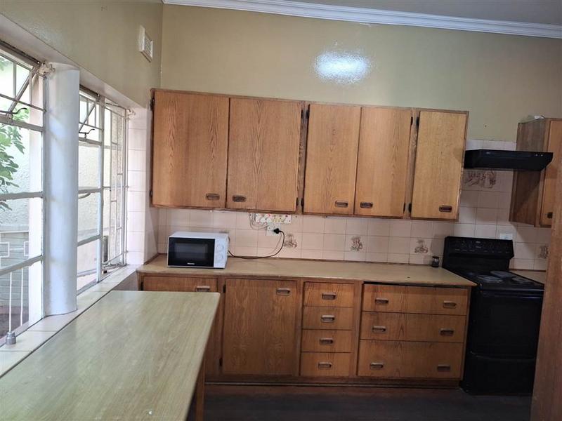 To Let 1 Bedroom Property for Rent in Sunnyside Gauteng