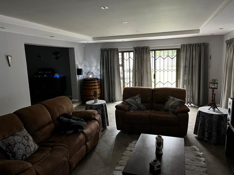 3 Bedroom Property for Sale in Vanderbijlpark SE 3 Gauteng