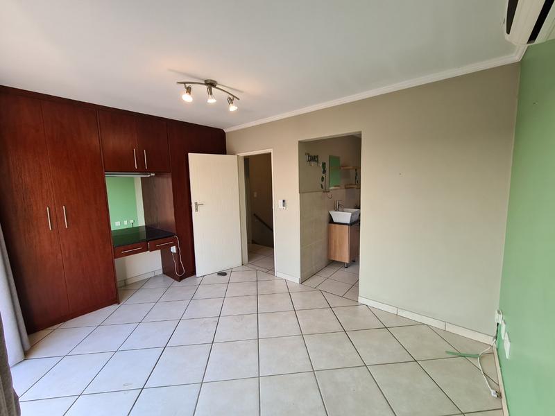 4 Bedroom Property for Sale in Riverspray Lifestyle Estate Gauteng