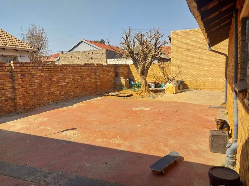 3 Bedroom Property for Sale in Spruit View Gauteng