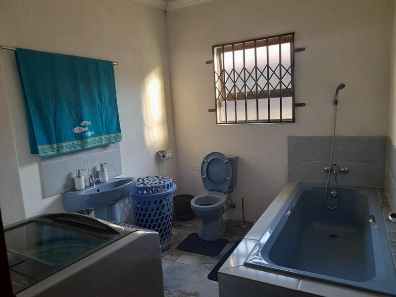 4 Bedroom Property for Sale in Vosloorus Gauteng