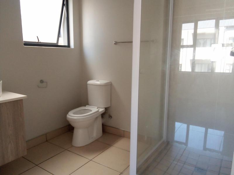 2 Bedroom Property for Sale in Halfway Gardens Gauteng