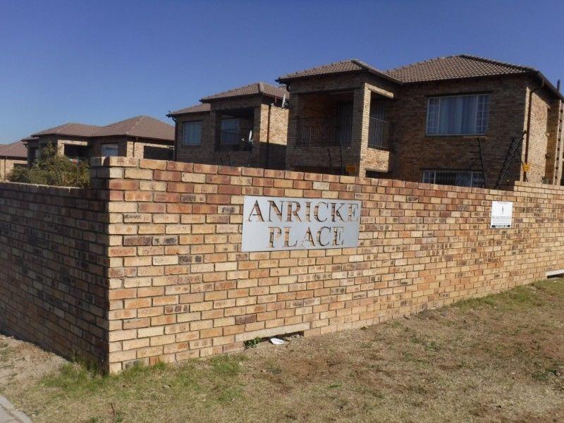 3 Bedroom Property for Sale in Noordwyk Gauteng