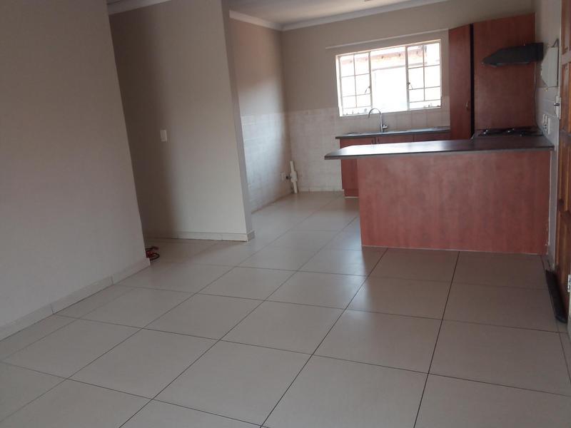 3 Bedroom Property for Sale in Noordwyk Gauteng