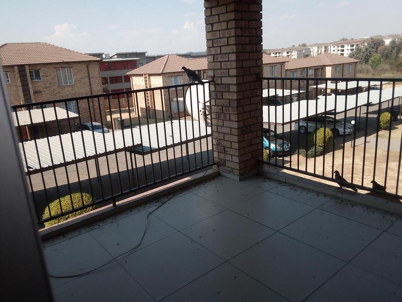 3 Bedroom Property for Sale in Noordwyk Gauteng