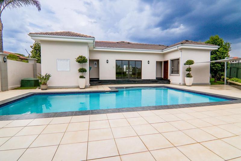 2 Bedroom Property for Sale in Noordwyk Gauteng