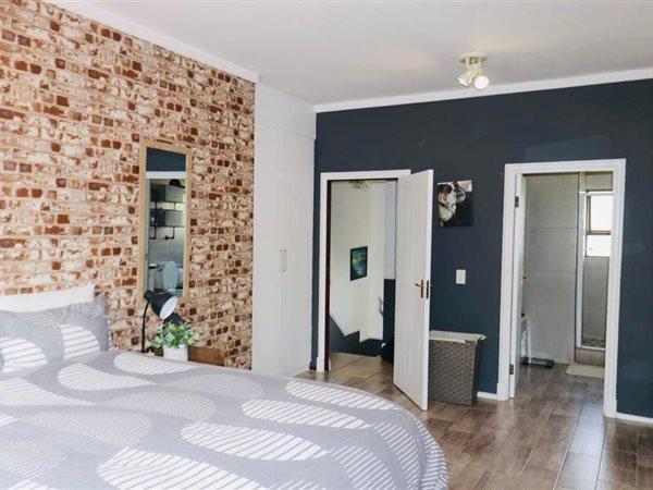 2 Bedroom Property for Sale in Douglasdale Gauteng