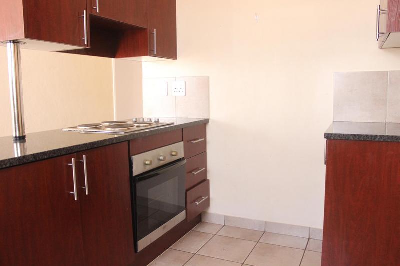 3 Bedroom Property for Sale in Kosmosdal Gauteng