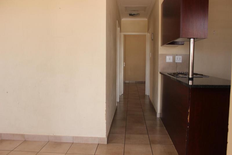 3 Bedroom Property for Sale in Kosmosdal Gauteng