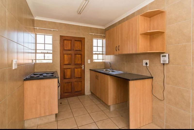 3 Bedroom Property for Sale in Olievenhoutbosch Gauteng