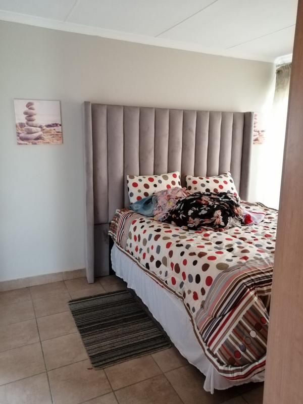 3 Bedroom Property for Sale in Olievenhoutbosch Gauteng