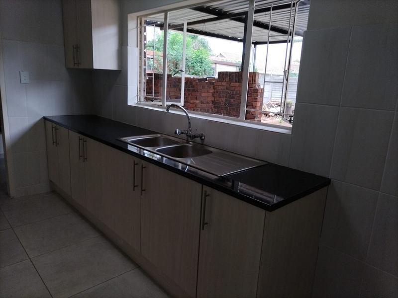 4 Bedroom Property for Sale in Booysens Gauteng