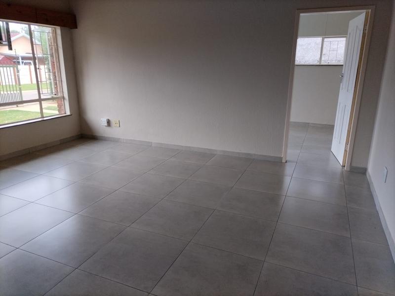 4 Bedroom Property for Sale in Booysens Gauteng