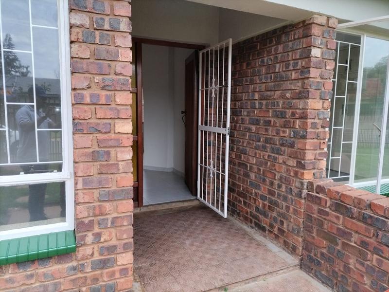 4 Bedroom Property for Sale in Booysens Gauteng