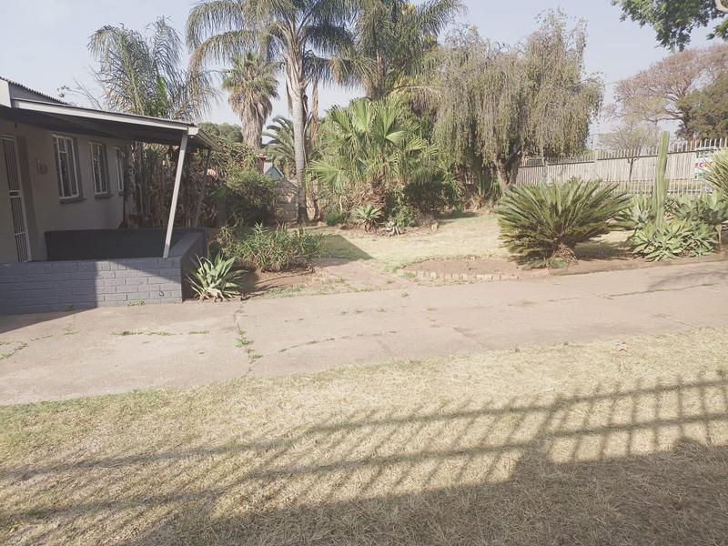 3 Bedroom Property for Sale in Kwaggasrand Gauteng