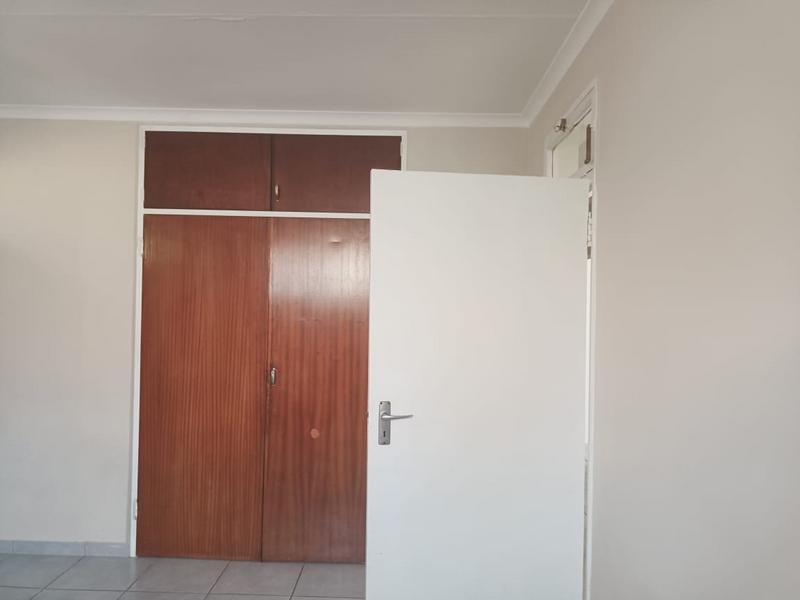 3 Bedroom Property for Sale in Kwaggasrand Gauteng