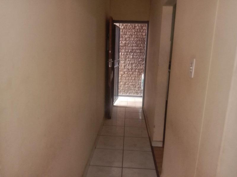 2 Bedroom Property for Sale in Sunnyside Gauteng