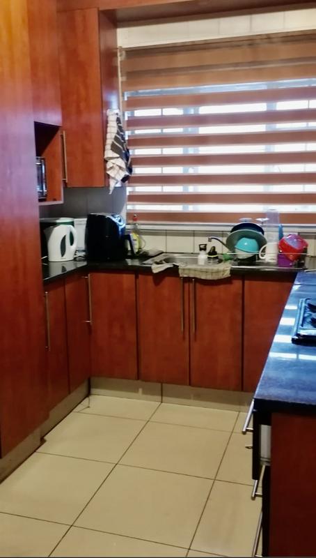 2 Bedroom Property for Sale in Wychwood Gauteng