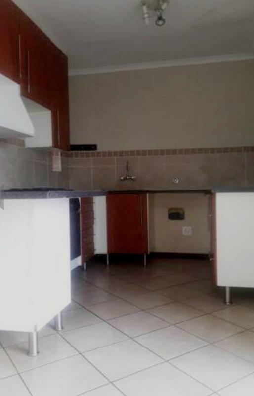 2 Bedroom Property for Sale in Noordwyk Gauteng