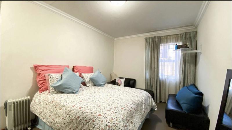 3 Bedroom Property for Sale in Vorna Valley Gauteng