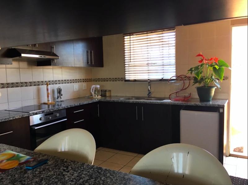 2 Bedroom Property for Sale in Vorna Valley Gauteng